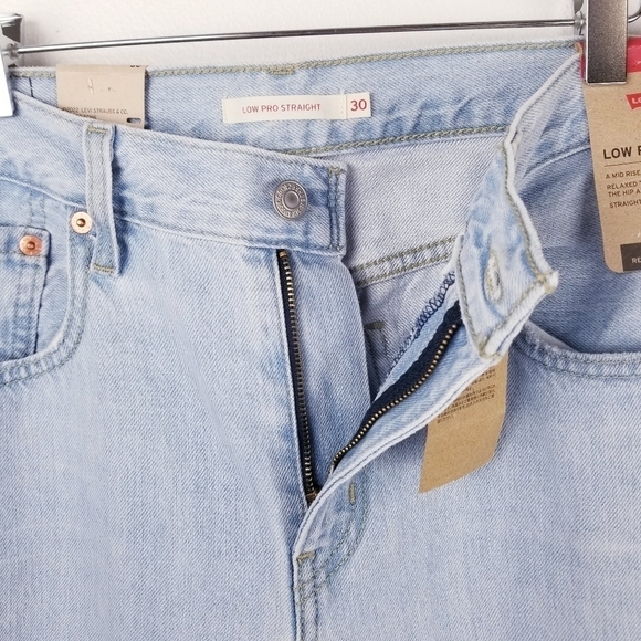 Levi's Low Pro Straight A09640011 Light Wash Jeans NWT size 30 - Picture 5 of 15